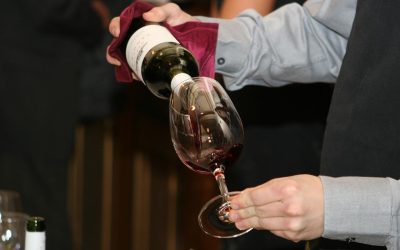 Comment déguster un vin comme un professionnel de l’oenologie ?
