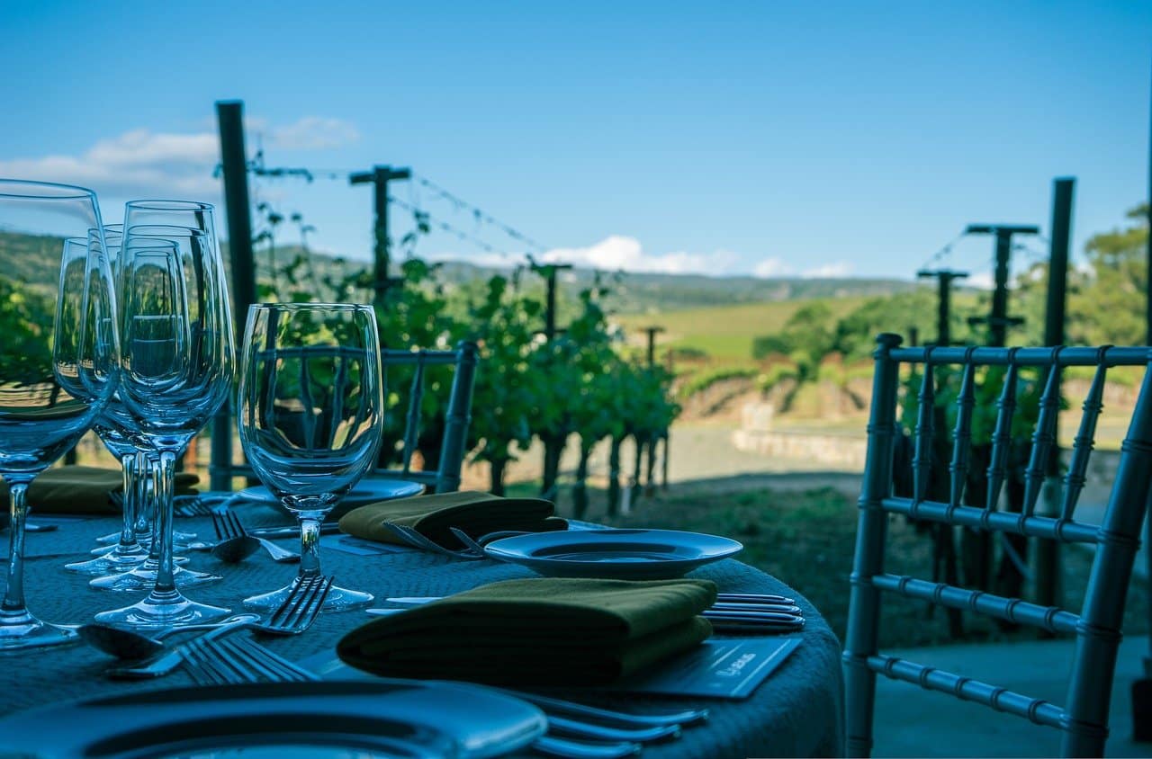 Qu’est-ce que l’œnotourisme ou le tourisme du vin ? oenotourisme ou tourisme du vin